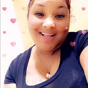 Meet your Posher, Anatashia